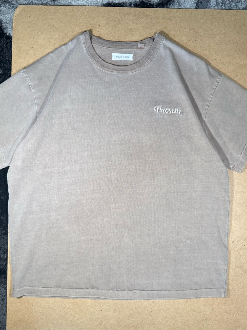 PacSun Washed Taupe Gray Embroidered Logo T-Shirt Men’s Medium